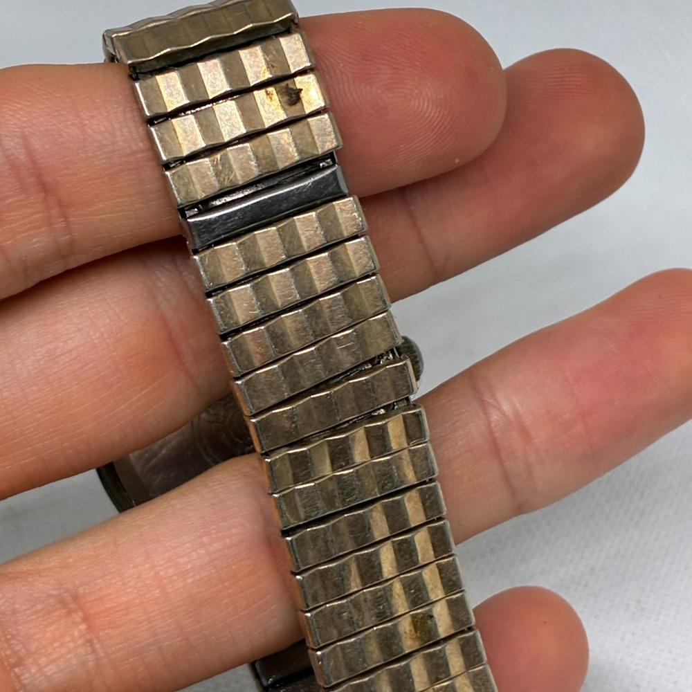 Vtg Bicentennial Coin Watch Unisex Lady Liberty Dial Gold Tone Swiss - Working! - Picture 8 of 10